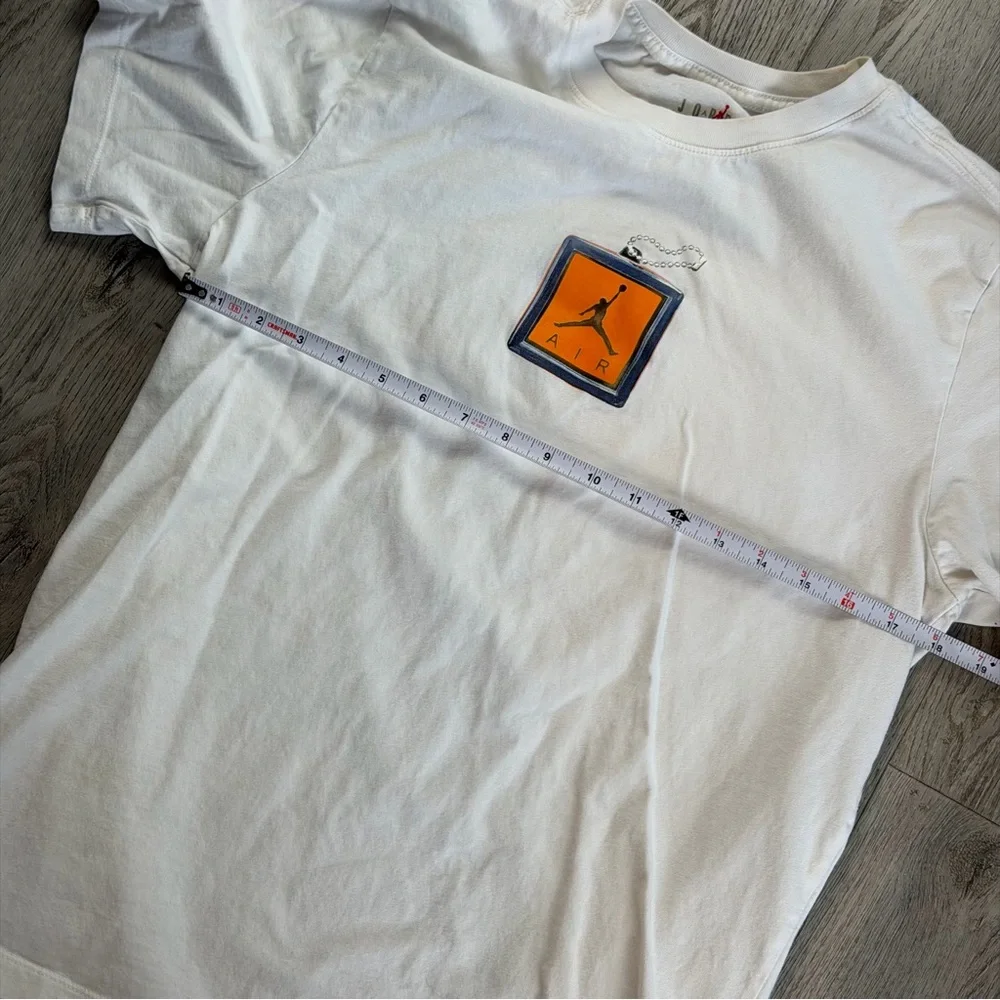 Jordan Shirt Mens‎ Medium White Jumpman Air Hangtag Graphic Tee CV5157-100